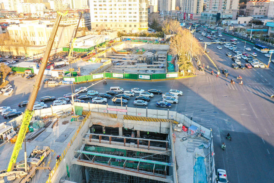 項目強省會｜濟南地鐵4號線全線29站封頂，沖刺2025年底通車目標