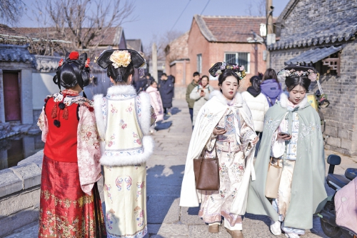 春節(jié)臨近，濟(jì)南過年氛圍感拉滿