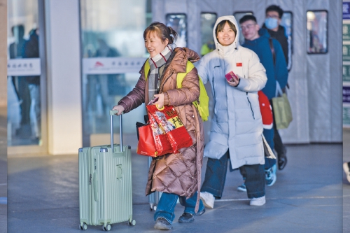春節(jié)臨近，濟(jì)南過年氛圍感拉滿